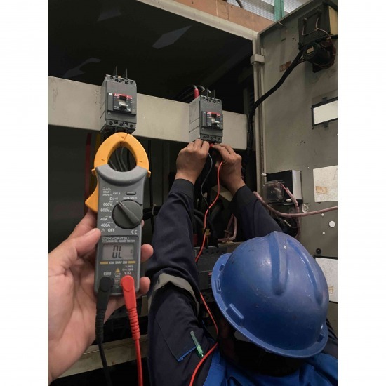 งานระบบไฟฟ้า - บริษัท ชิลเลอร์ โปรแฮนด์ จำกัด - งานลากสายไฟ  งานเดินไฟบ้าน  งานซ่อมไฟฟ้า  งานเดินไฟโรงงาน 